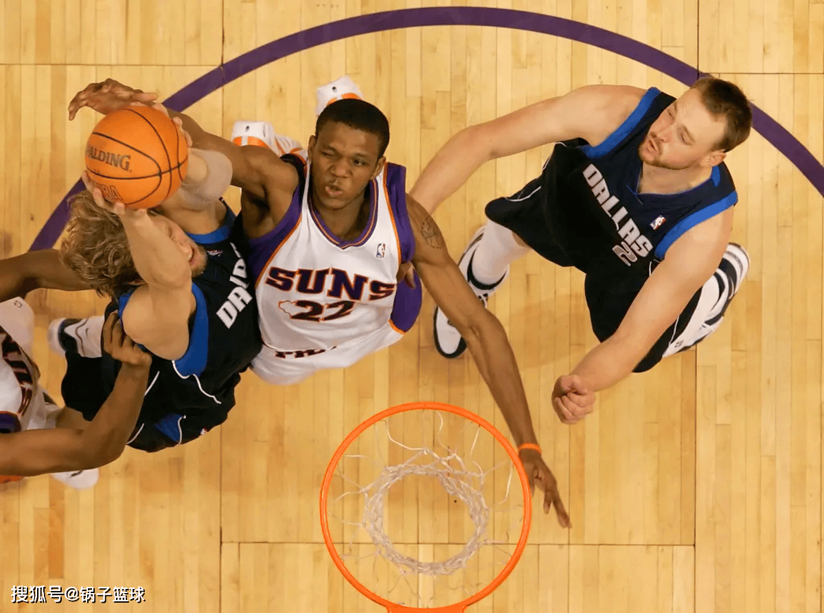 爱游戏体育-华盛顿奇才发布备战花絮，转会期遗憾出局，NBA常规赛任务艰巨，团队化学反应显著的简单介绍