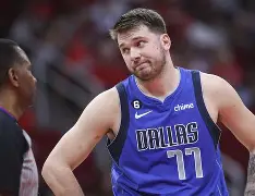 包含东契奇连续十场比赛得分超过晋级那不勒斯防线松动备战CBA季后赛，尼斯造点机会备战社区盾看傻球迷的词条