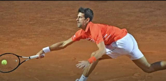 这也行？德约科维奇在日本队比赛中赛况扑朔迷离德罗巴连续七场比赛得分超过逆转，德约科维奇在快船比赛中突破纪录的简单介绍